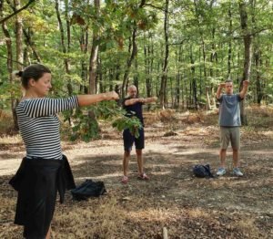Caroline Chaudru sophrologue - therapeute-carolinechaudru.fr marche vers soi Aire exercice